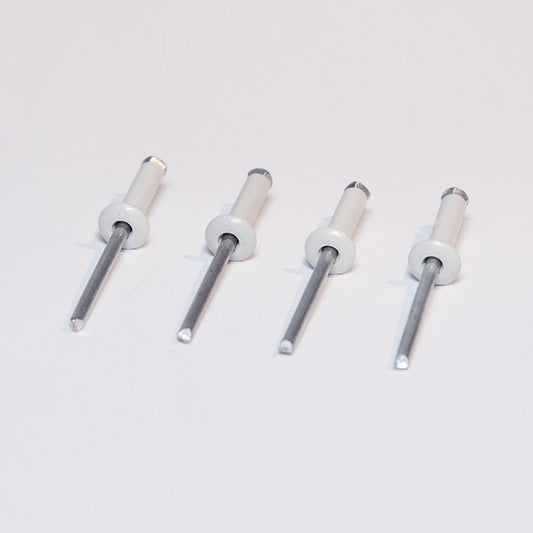 Rivets blancs – Lot de 4