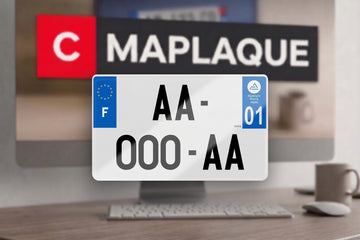 Plaque d'immatriculation carrée avec Cmaplaque en arrière plan