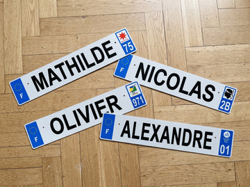 Plaque d'immatriculation prénom personnalisées avec eurobandes départements distincts